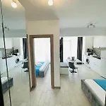 Sim Seaside Năvodari