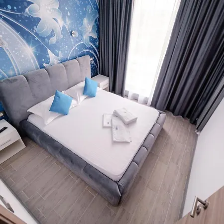 Sim Seaside Apartment *