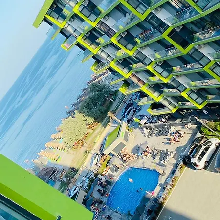 Apartment Sim Seaside