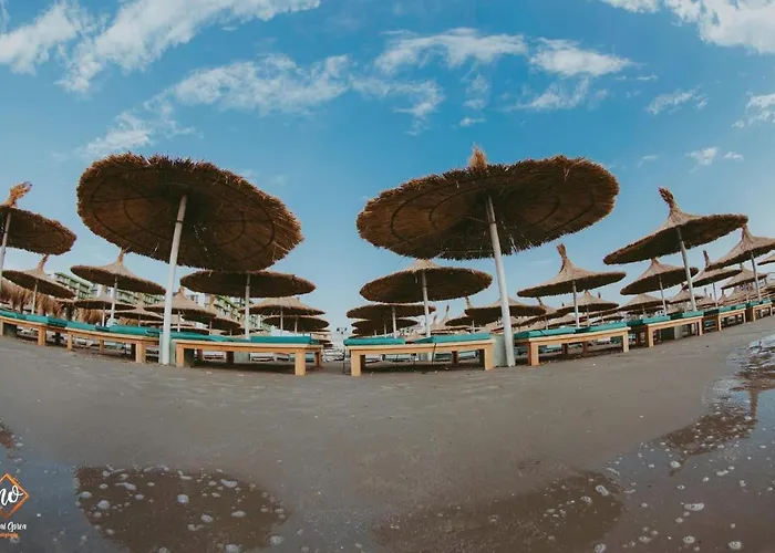 Sim Seaside Daire Navodari