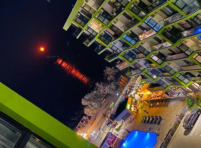 Sim Seaside * Navodari